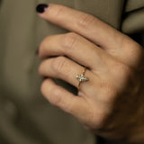 ANILLO DALIA