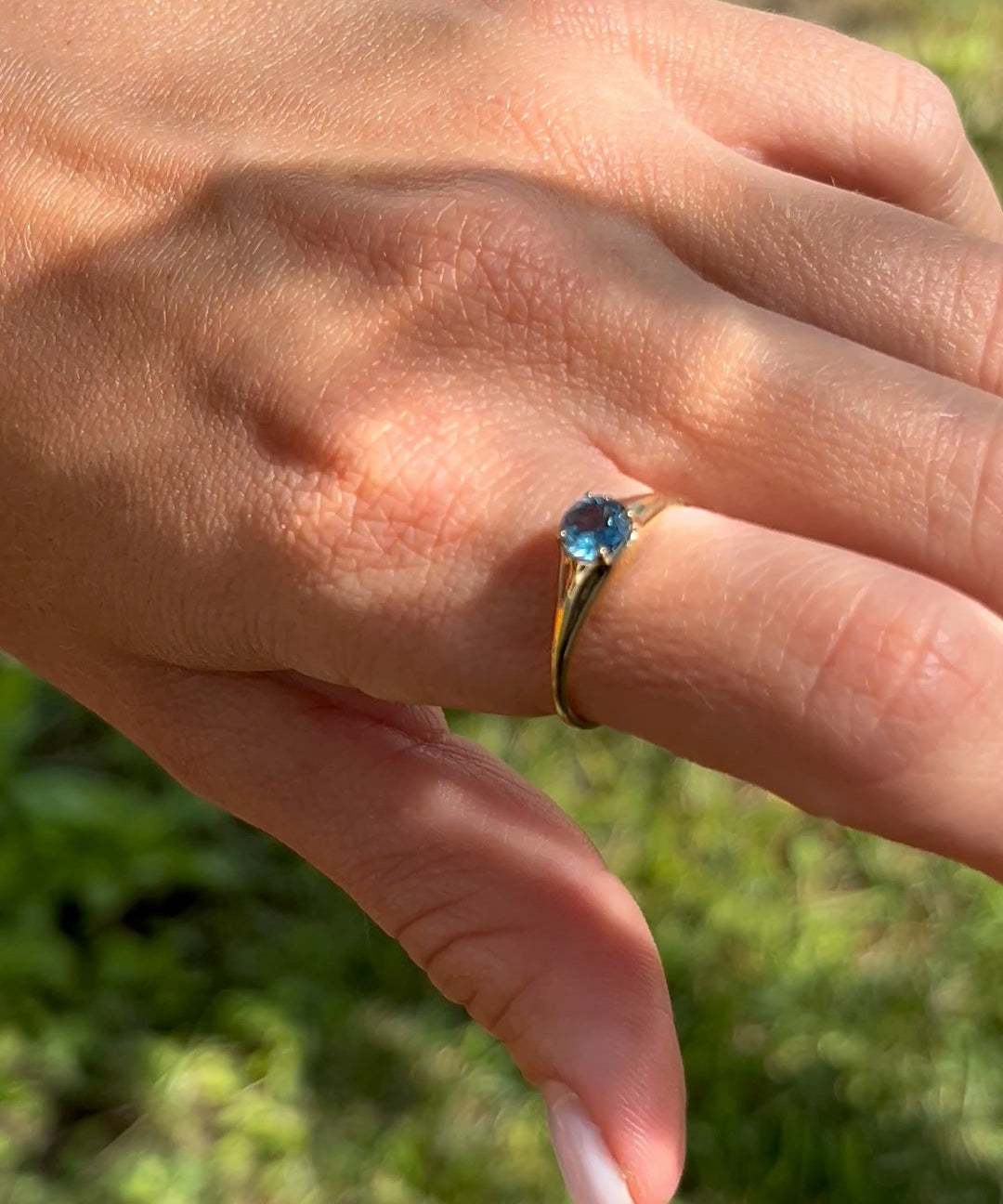 ANILLO ROND LONDON BLUE