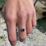 ROSETTE RING WITH SAPPHIRE AND DIAMONDS
